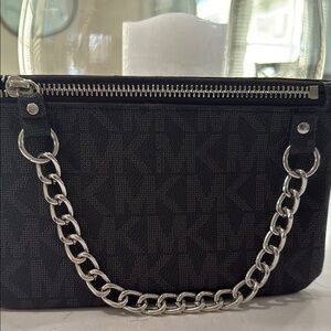 Michael Kors Black Chain Crossbody Bag Fanny pack